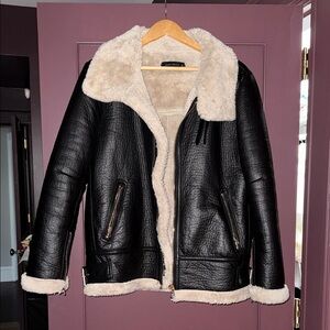 Zara Woman Faux leather black Shearling Lined bomber